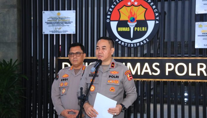 Kapolri Tetapkan Status Gugur dan Berikan KPLB Anumerta Terhadap 3 Personel Terbaiknya