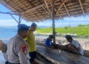 Aiptu Erman Wahyudi, S.H Giat Patroli Sambang Dialogis Kepada Masyarakat Pesisir Pantai Meneng