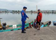 Kasat Polairud Polresta Banyuwangi Ingatkan Nelayan Serta Masyarakat Tentang Cuaca Extrem