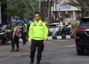 Kapolres Bogor Tinjau Langsung Arus Lalu Lintas Puncak Saat Libur Akhir Pekan, Pastikan Kestabilan Mobilotas Kendaraan Yang Akan Menuju Puncak