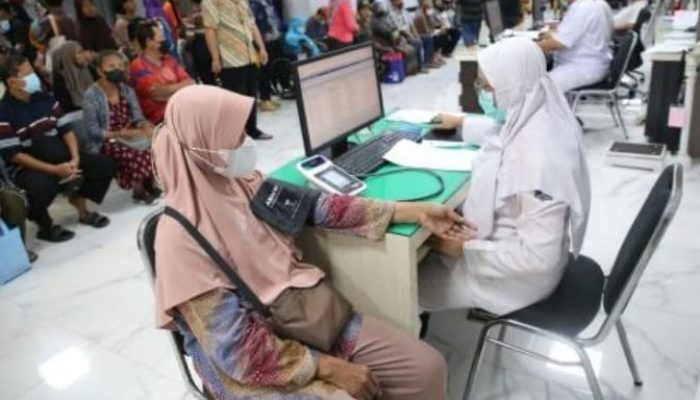Pemkot Surabaya Terapkan Sanksi Sosial Bagi Pasien TBC