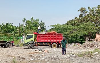 Lokasi pembuangan limbah padat industri yang berada di desa Gedangrowo kecamatan Prambon kabupaten Sidoarjo