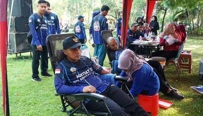 Perusahaan Umum Daerah Air Minum Bangkalan Menyerahkan Santunan Manfaat BPJS Ketenagakerjaan Kepada Ahli Waris