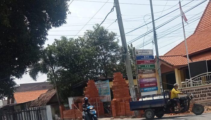Sekdes Dan Kades Pagerwojo Saling Lempar Tanggung Jawab Terkait Pengelolaan Keuangan Desa