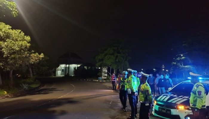 Guna Antisipasi Balap Liar dan Premanisme Polres Lamongan Gelar Patroli Harkamtibmas