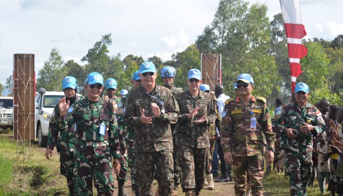 Satgas BGC 39-F Monusco bersama masyarakat Kongo Gelar Panen Raya Semangka hasil Pelatihan Pertanian