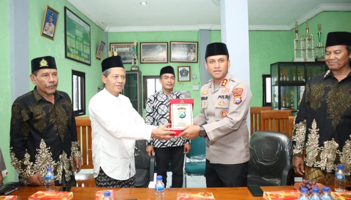 Kapolres Lamongan Silaturahmi dengan PCNU Babat, Perkuat Sinergi dengan Tokoh Agama