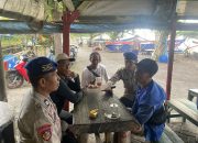 Sambangi Masyarakat Serta Kelompok Nelayan Waru Jajar Ini Pesan Aiptu I Gede Eka