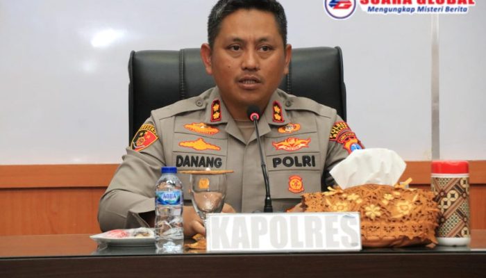 Laga Arema FC vs Semen Padang Pertandingan Tanpa Penonton di Kanjuruhan Malang