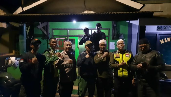 Bhabinkamtibmas Polsek Ciawi Intensifkan Sambang Pos Kamling Ciptakan Lingkungan Aman