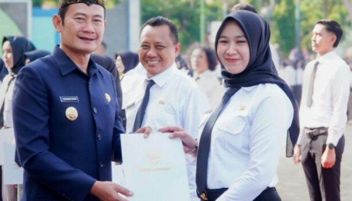 Pengangkatan 2 122 ASN Terima SK Dari Bupati Lamongan Mengharapkan Energi Baru