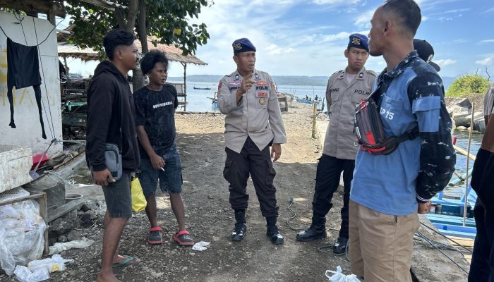 Aiptu I Gede Eka Menghimbau Kepada Masyarakat Pengunjung Untuk Selalu Mengunakan Kunci Ganda Saat Meninggalkan Kendaraan