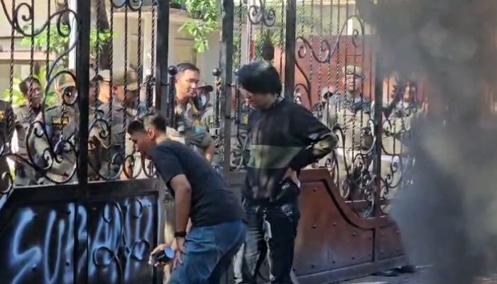 HMI Sidoarjo Tuntut Transparansi Anggaran dan Libatkan Partisipasi Masyarakat Dalam Pemerintah Subandi Mimik Idayana