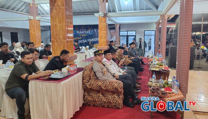Hari Jadi Desa Sukodono ke-72 Dimeriahkan Pagelaran Wayang Kulit Dihadiri Oleh Bupati Malang