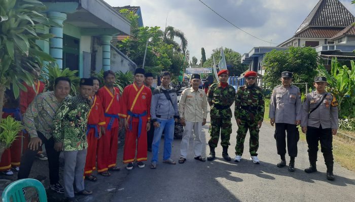 Kanit Intelkam Polsek Laren Lakukan Pemantauan serta Pengamanan Pengajian Muhammadiyah Se Kecamatan Laren