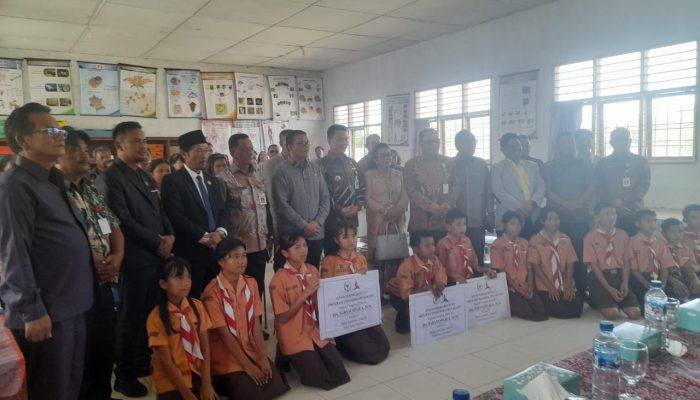 Anggota Dewan Perwakilan Rakyat Republik Indonesia (DPR RI) Pusat Berkunjung Ke Kabupaten Humbang Hasundutan
