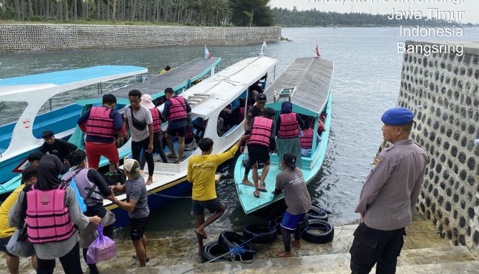 Bripka I Nyoman Suma Lakukan Pemantauan Langsung Di Area Obyek Wisa Green Watu Dodol Banyuwangi