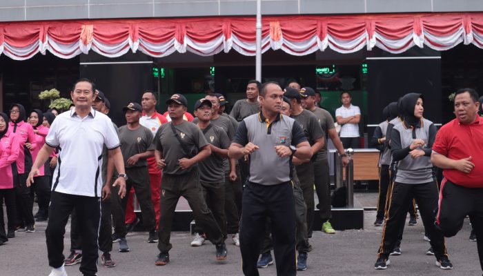 Polres Lamongan Gelar Olahraga Bersama Dalam Rangka Hari Bhayangkara ke 79