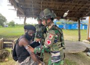 Sentuhan Kasih di Tanah Papua Satgas Yonif 521/DY Berikan Layanan Kesehatan Kepada Masyarakat di Pos Kobakma