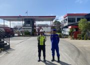 Satpolairud Giat Patroli Pemantauan Di Ares Depo Pertamina Tanjungwangi Anggota Polairud Lakukan Ini