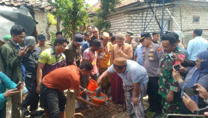 CEO Bawang Emas Gelar Launching Bedah Rumah