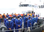 Kapolresta Banyuwangi Serta Dirpolairud Polda Jatim Pimpin Pencarian Lanjutan Korban KMP Tunu Pratama Jaya Di Selat Bali