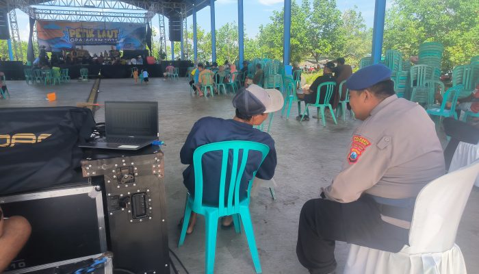 Personel Satpolairud Resta Banyuwangi Giat Patroli Serta Pengamanan Petik Laut Di Pesisir Pantai Grajagan Banyuwangi