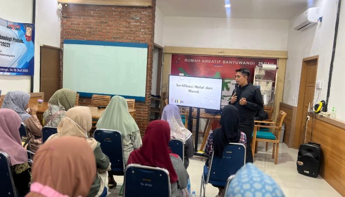 Peningkatan Mutu Serta Kelayakan Dinas Tenaga Kerja Transmigrasi Dan Perindustrian Banyuwangi Giat Pelatihan Bagi Pelaku IKM