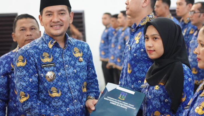 Walikota Tebing Tinggi Lantik Ratusan PPPK Tekankan Disiplin serta Loyalitas Untuk Pembangunan Kota