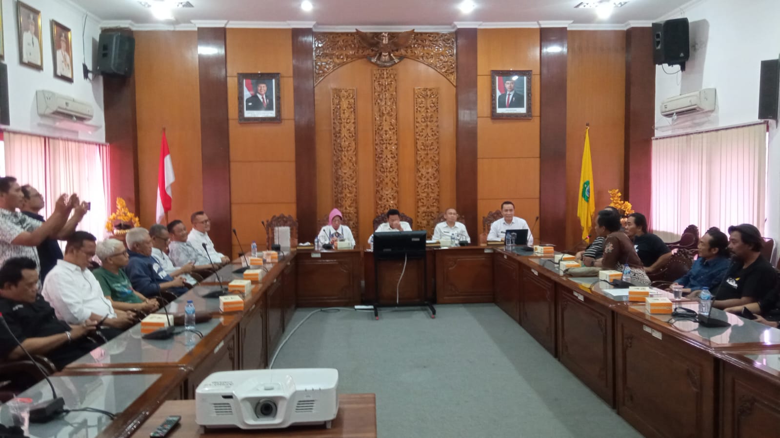Temui Aktivis Gerakan Non Blok, Bupati Subandi Tegaskan Tidak Akan Takut Kalau Untuk Kepentingan Masyarakat