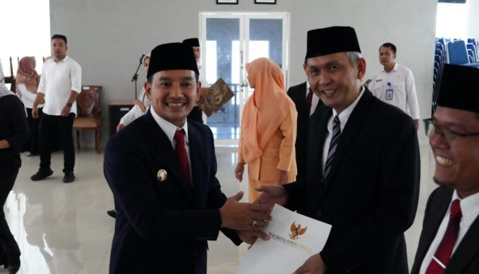 Walikota Tebing Tinggi Lantik Muhammad Syah Irwan Sebagai Penjab Sekretaris Daerah Tekankan Amanah Dan Integritas