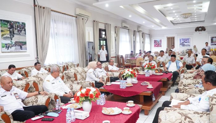 Staf Ahli Kemenko Bidang Pangan Ir Sugeng Santoso Dorong Percepatan Operasional KDMP