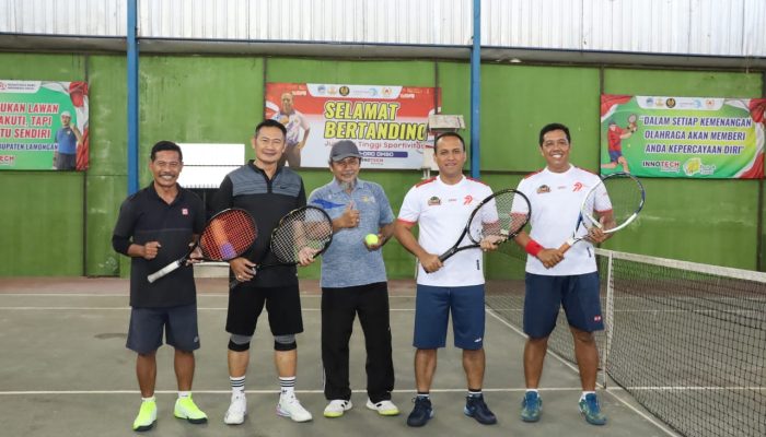 Kapolres Lamongan Hadiri Pembukaan Pertandingan Tenis Lapangan Dalam Rangka HUT ke-80 RI