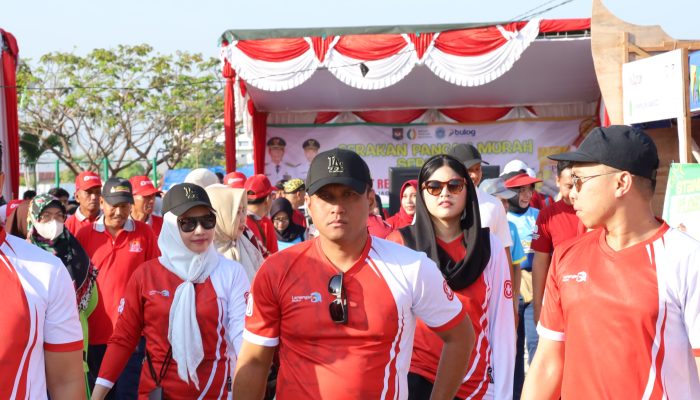 Kapolres Lamongan Hadiri Jalan Sehat Dalam Rangka Peringatan HUT RI ke-80