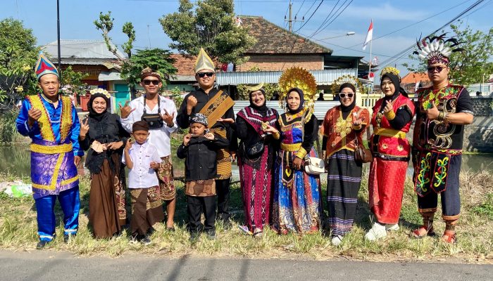 Pawai Budaya Dan Karnaval Warga Kendal Sewu Jaga Tradisi Semangat Gotong Royong