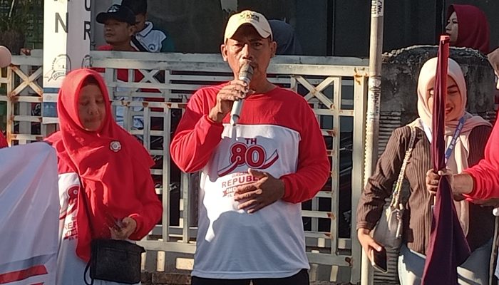 Jalan Sehat Bulutengger Awali Kegiatan Peringatan HUT RI ke 80