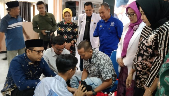 Bakti Sosial Operasi Bibir Sumbing dan Pemberian Bantuan Kaki Palsu di RSUD. dr Subandi
