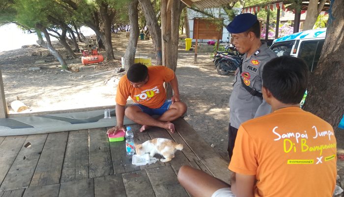Aiptu I Gede Eka Giat Patroli Serta Lakukan Pemantauan Langsung Di Wilayah Wisata Green Watu Dodol (GWD)