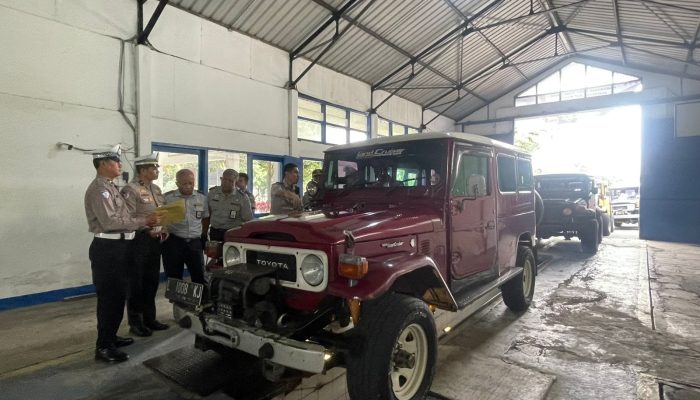 Satlantas Polres Malang Gelar Ramp Check Jeep Wisata Bromo