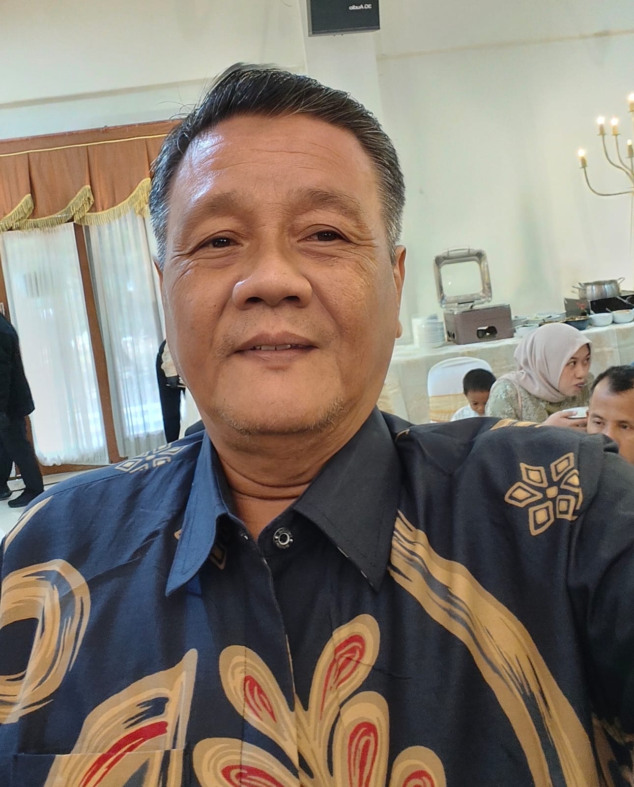 Kasmuin, Direktur Center For Participatory Development (CePAD) Indonesia. " Penyertaan modal usaha dari pemerintah Desa kepada Badan Usaha Milik Desa BUMDes tanpa ada Unit Usahanya adalah kebijakan yang Buta Analisa"