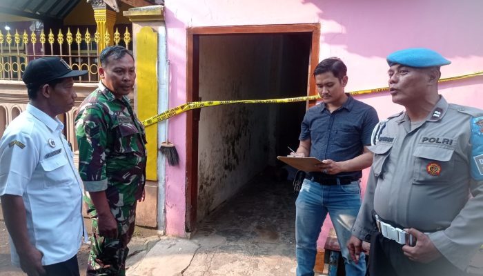 Pria ditemukan Meninggal Dalam Rumah Di Gondanglegi Malang