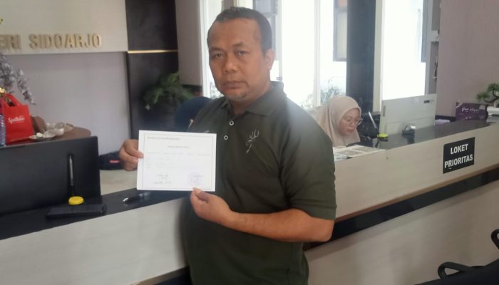 Datangi Kejari Sidoarjo Ahmad Jawib DKK Laporkan Dugaan Korupsi Pengelolaan Anggaran Desa Glagaharum