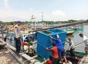 Aipda I Wayan Wedhana Menghimbau Kepada Masyarakat Nelayan Untuk Selalu Berhati Hati Di Saat Aktivitas Melaut