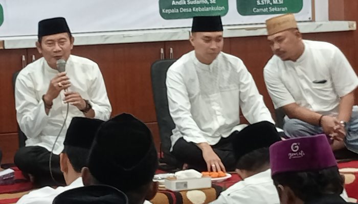 Bupati Lamongan Hadiri Acara Buka Bersama serta Wiwit Panen Raya di desa Kebalanlulon