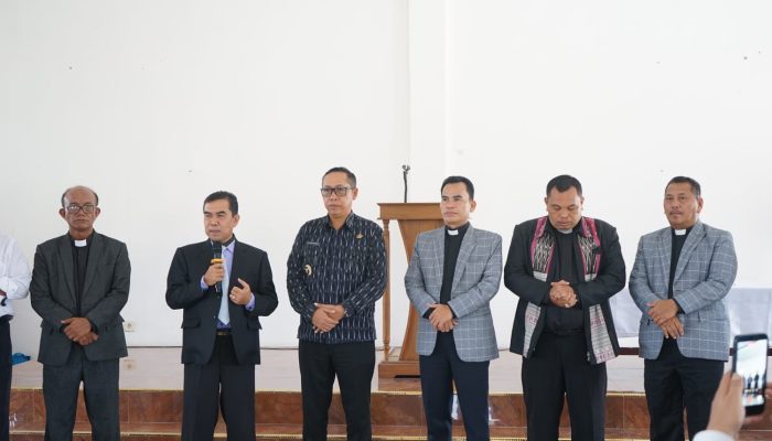 Bupati Tapanuli Utara Tekankan Sinergitas Pemerintah Bersama Gereja Dalam Pembangunan Sumber Daya Manusia