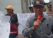 Dituduh Terlibat Konspirasi Dugaan Korupsi Tata Kelola TKD, Karmidi Sibuk Pengaruhi Warga Dengan Opini Penyerobotan