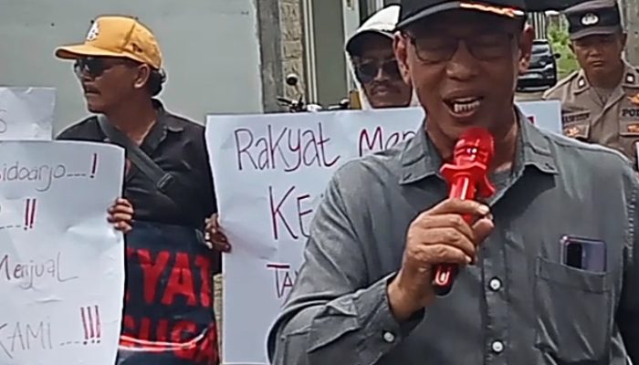 Dituduh Terlibat Konspirasi Dugaan Korupsi Tata Kelola TKD, Karmidi Sibuk Pengaruhi Warga Dengan Opini Penyerobotan