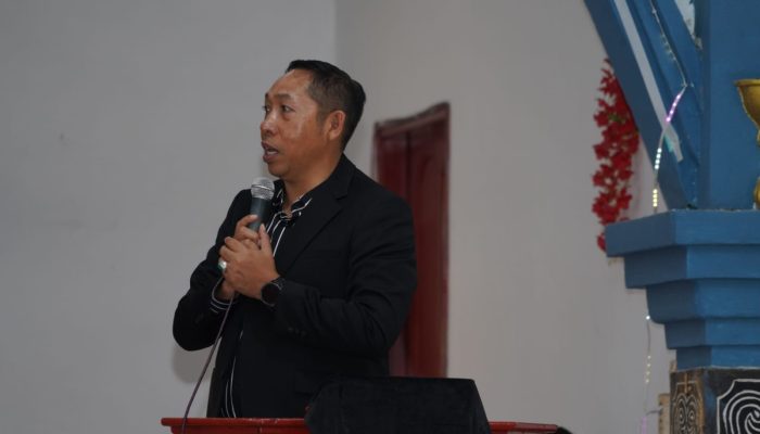 Bupati Tapanuli Utara Ajak Jemaat Gaungkan Wisata Rohani Salib Kasih Sembari Beribadah Jumat Agung Di Gereja HKBP Simorangkir