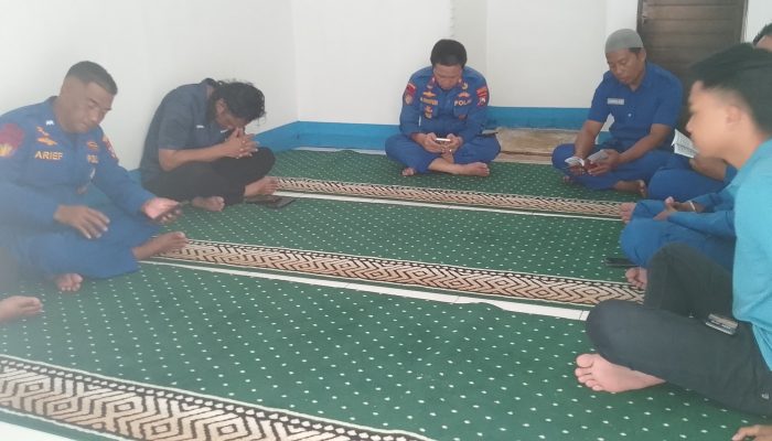 Personel Satpolairud Resta Banyuwangi Lakukan Giat Pembinaan Rohani Dan Mental