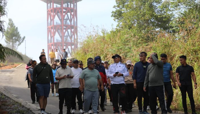 Bupati Tapanuli Utara Pimpin Senam Bersama Aparatur Sipil Negara Tekankan Disiplin Berikut Optimalisasi Aset